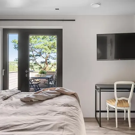 Idyllisk Sted Pa Toppen Av Alshus , Apartment *